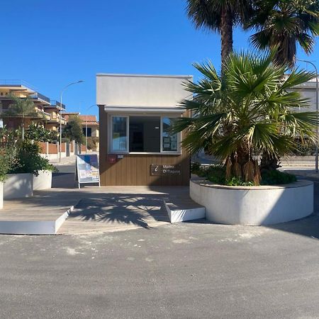 Appartamenti Amelia e Corrado Marina di Ragusa Esterno foto
