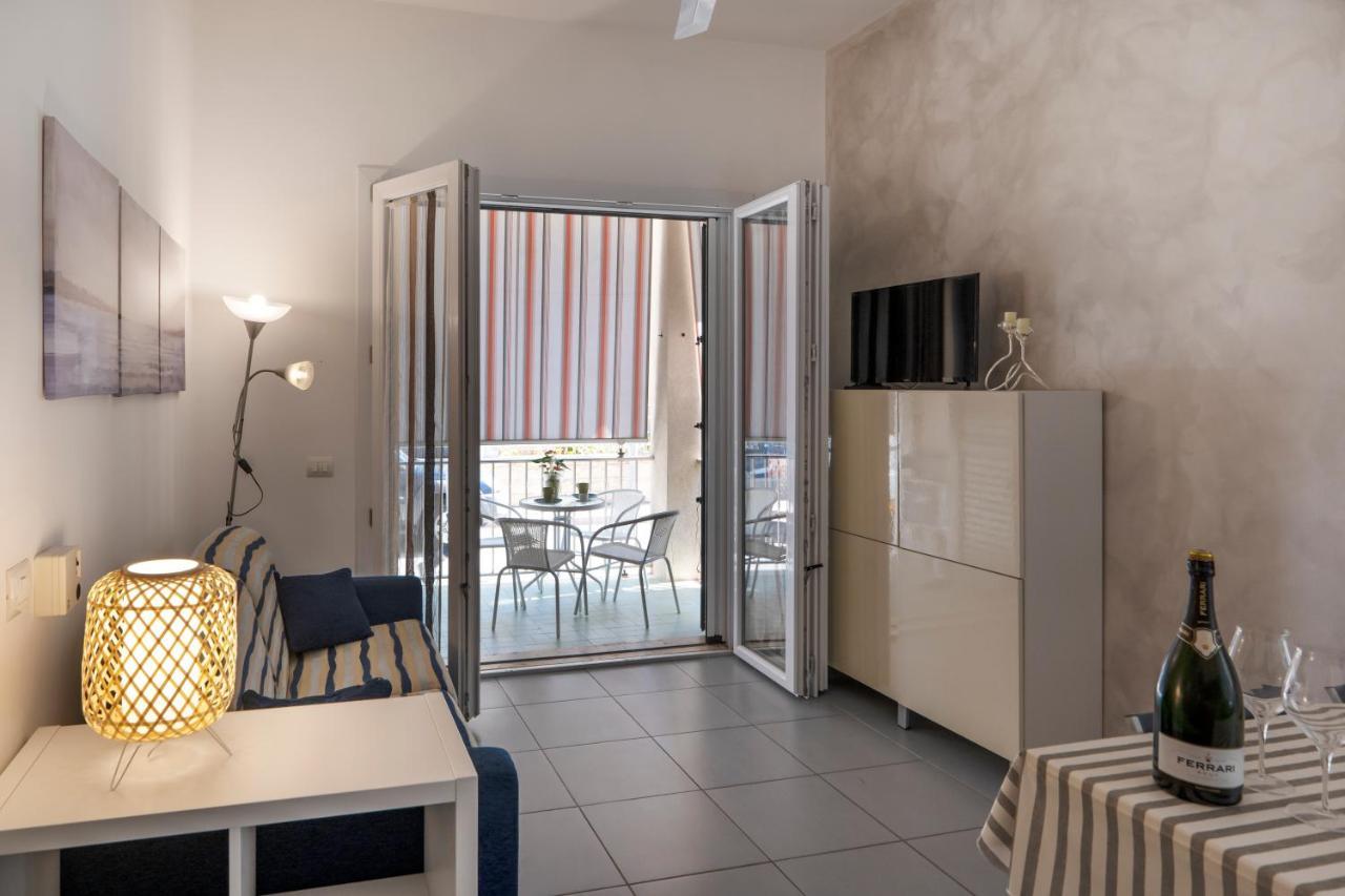 Appartamenti Amelia e Corrado Marina di Ragusa Esterno foto