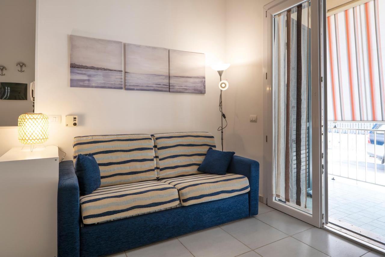 Appartamenti Amelia e Corrado Marina di Ragusa Esterno foto