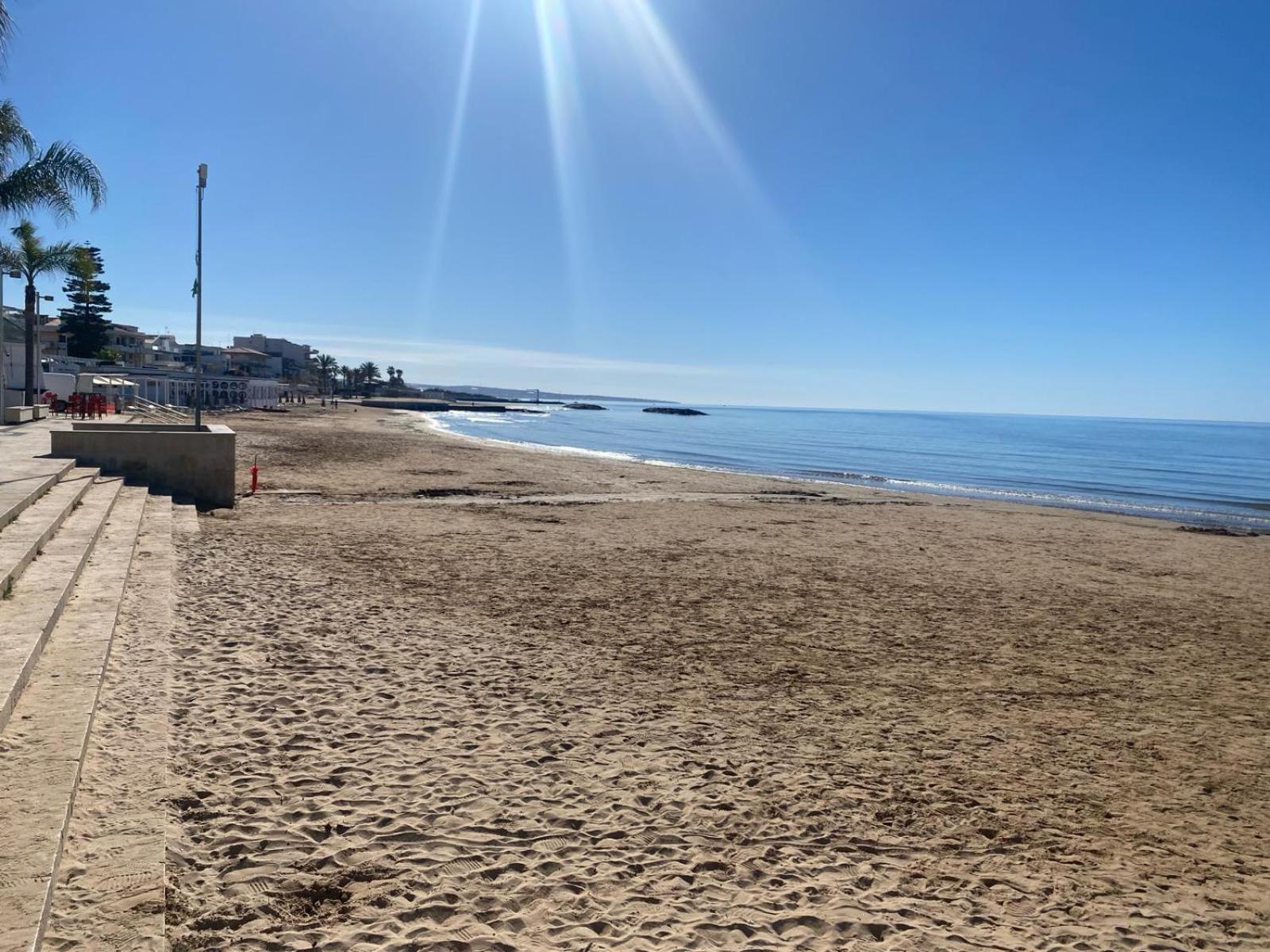 Appartamenti Amelia e Corrado Marina di Ragusa Esterno foto